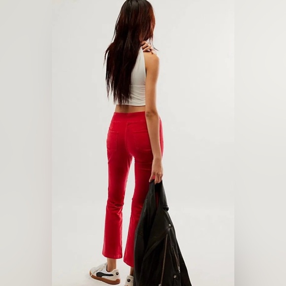 NWOT FREE PEOPLE IN MY FEELINGS VELVET CROP SLIM FLARE PANTS LARGE - Picture 3 of 3